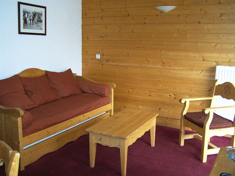 De L'adonis Aparthotel 4*