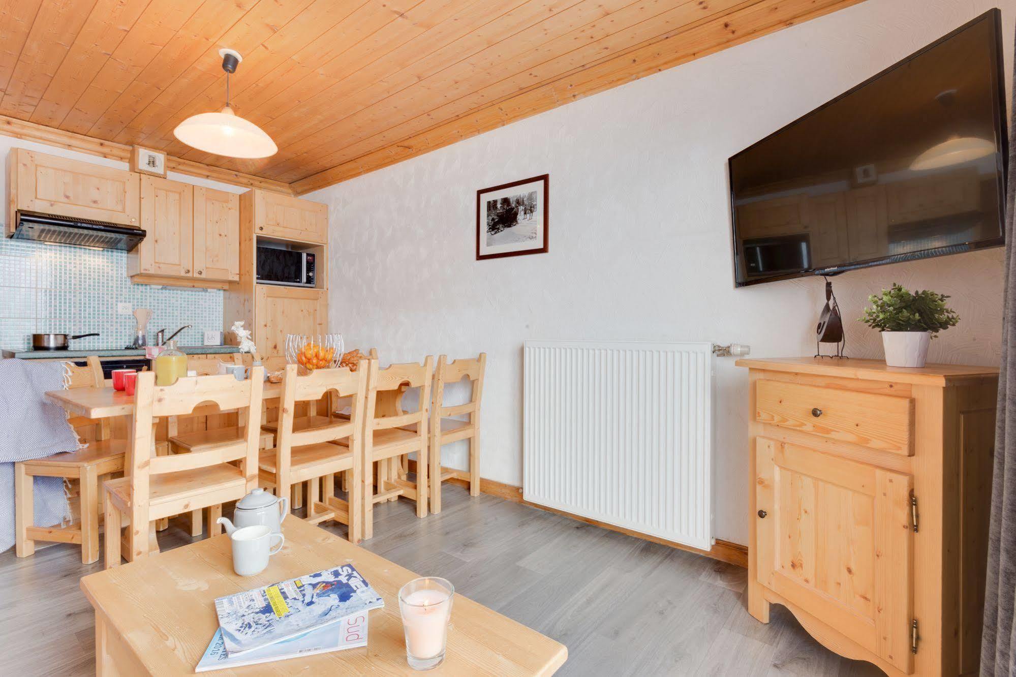De L'adonis Aparthotel 4*