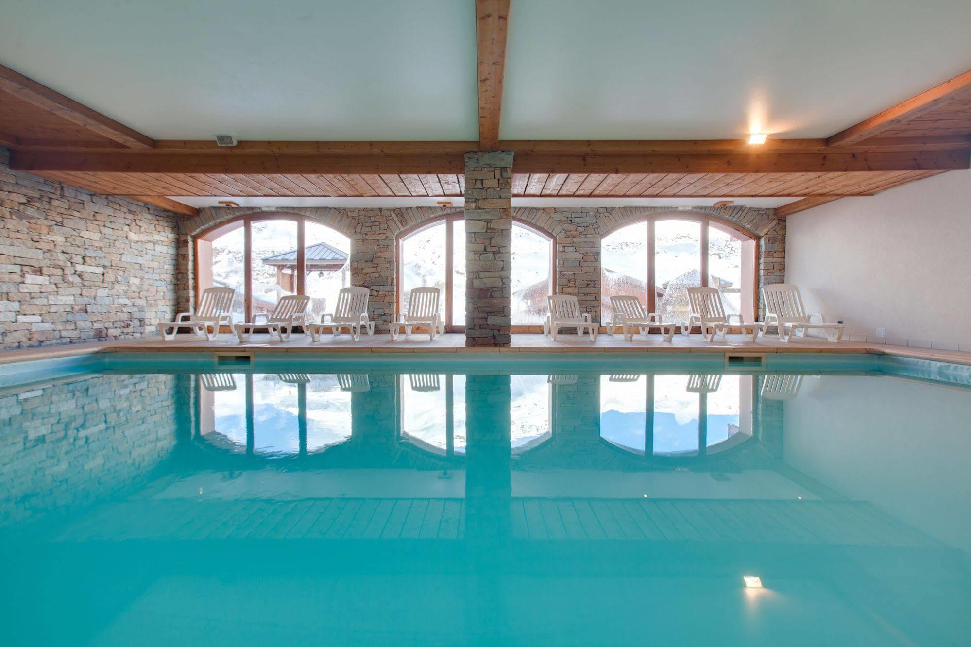 De L'adonis Appart hôtel 4*